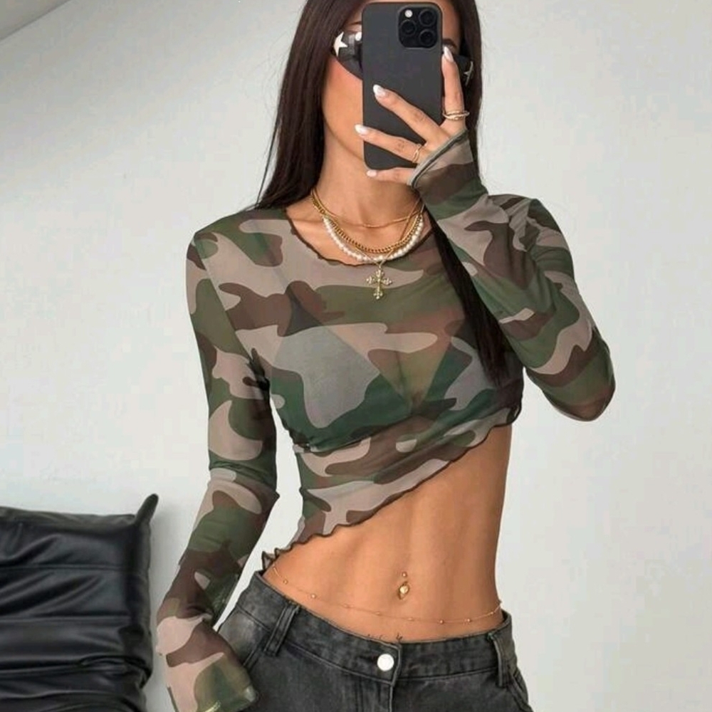 SHEIN Camouflage Asymmetrical Crop Top